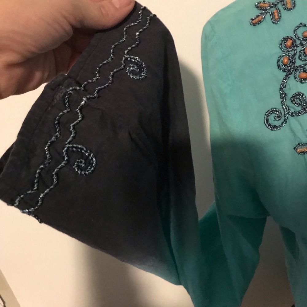 Blue Cejon Top - Picture 6 of 10